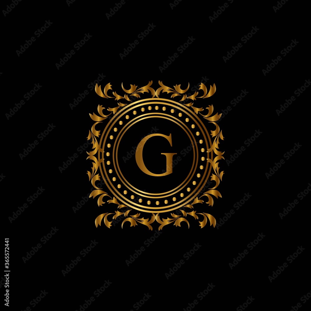 Naklejka premium Vintage monograms G letter. Golden heraldic letter logos