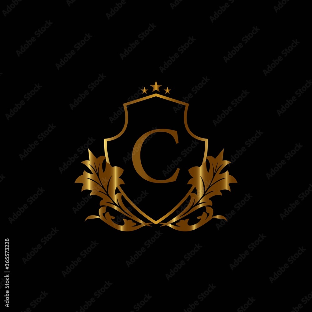 Fototapeta premium Vintage monograms C letter. Golden heraldic letter logos