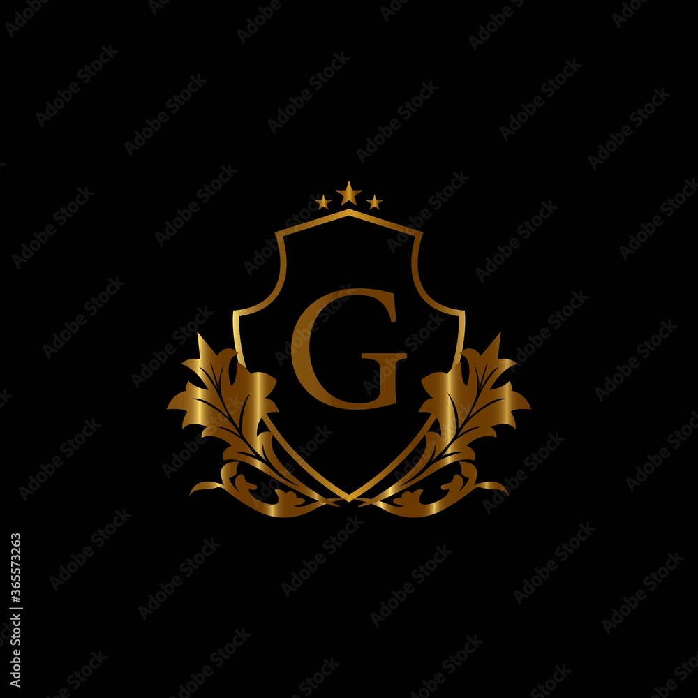 Fototapeta premium Vintage monograms G letter. Golden heraldic letter logos