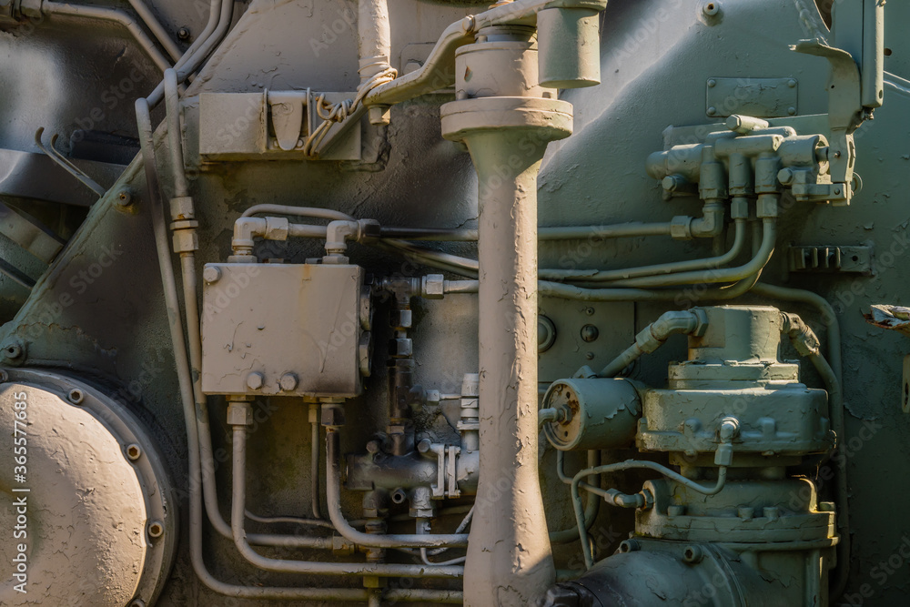Military artillery hydraulic tubing Military artillery hydraulic tubing