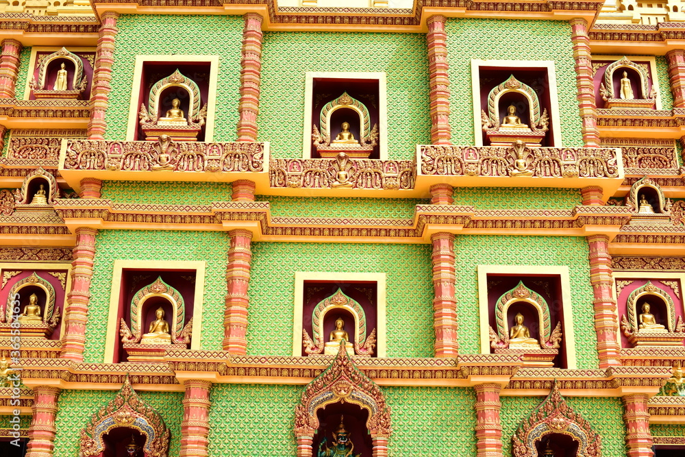 Obraz premium Beautiful Thai temples, great in art and architecture.