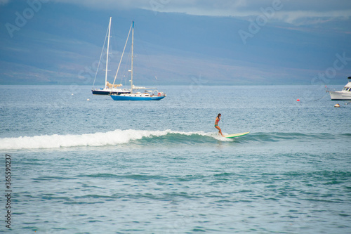 Surfing with mellow waves, Summer fan