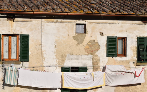 The daily washing cloth displays in Tuscany Italy