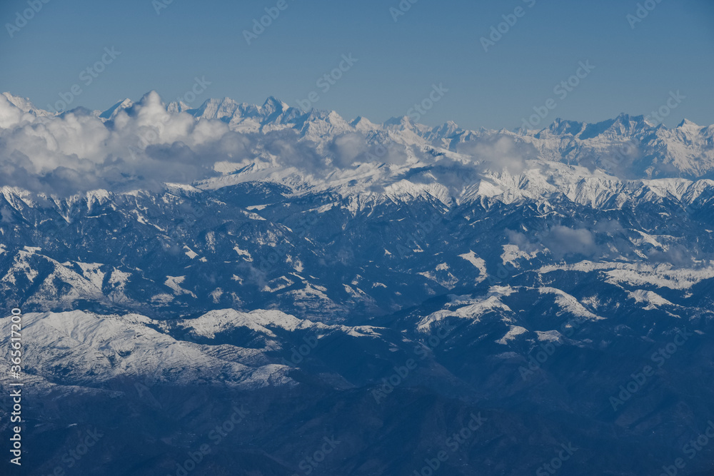 Naklejka premium A beautiful view of Snow Covered mountains at Kashmir Valley,India.