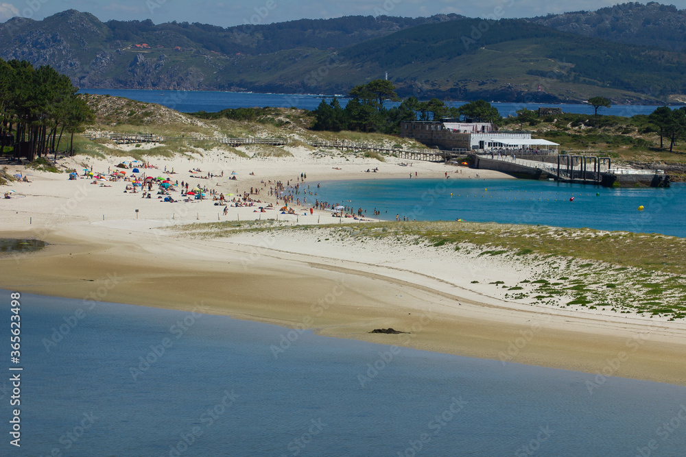 Parque Nacional de las Islas Cíes, playa de las Rodas en Vigo.