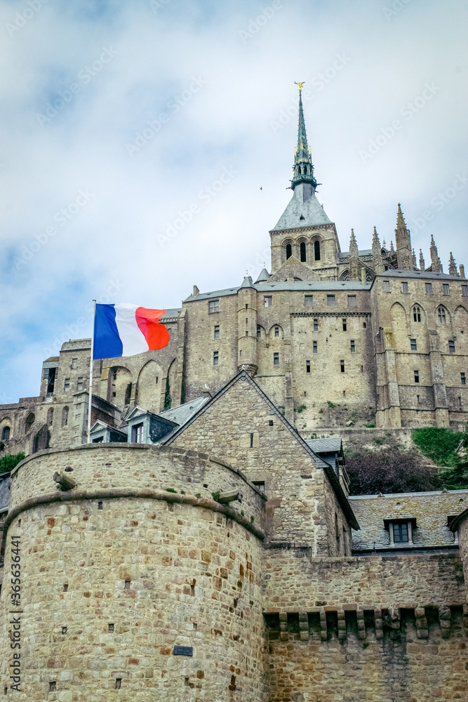 Fototapeta premium mont saint michel
