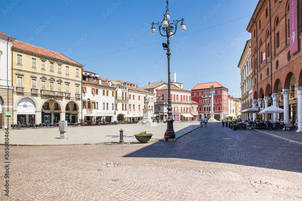 Fototapeta premium Italian town of Rovigo with Vittorio Emanuele square in a summer sunny day