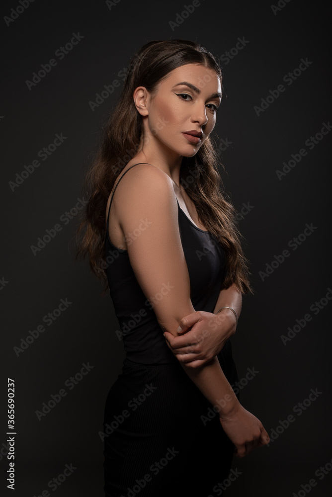 Beautiful girl posing on grey background. Isolated
Beauty session Beautiful girl posing on grey background. Isolated
Beauty session
