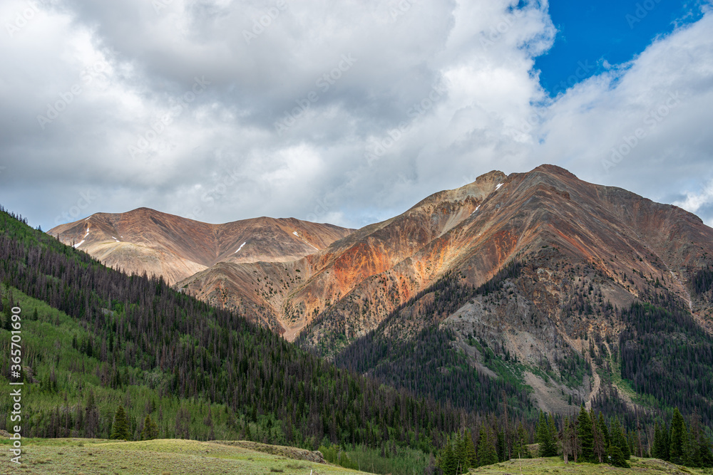 Fototapeta premium mountain landscape with clouds