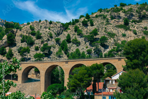 Aqueduc, d'Ensuès-La-Redonne  photo