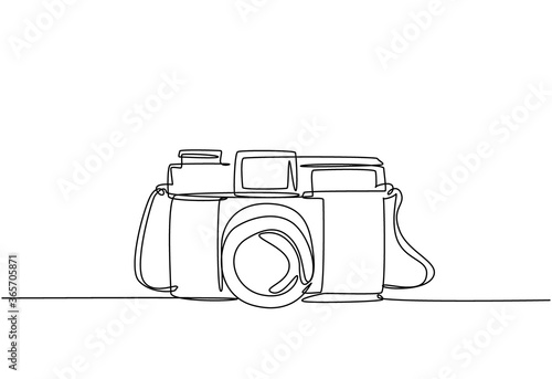 One single line drawing of old retro analog film pocket camera. Vintage classic photography equipment concept continuous line draw design vector illustration graphic