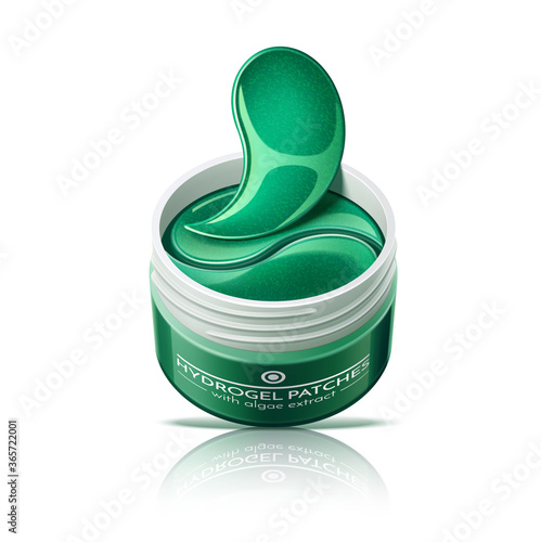 Tela Vector realistic eye patches in cosmetics jar