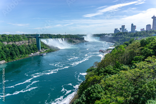 Niagara Falls  one of the world s three most spectacular waterfalls