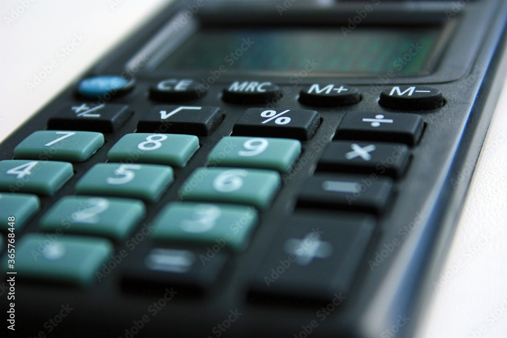 Calculator to calculate the profit and loss Calculator to calculate the profit and loss