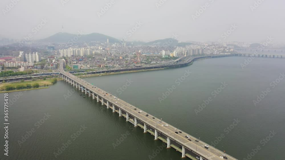 Asia Korea Seoul, Seocho-gu Banpo high-rise apartments, Banpo Bridge traffic, Saebitseom view, Asia Korea Seoul, Seocho-gu Banpo high-rise apartments, Banpo Bridge traffic, Saebitseom view,
