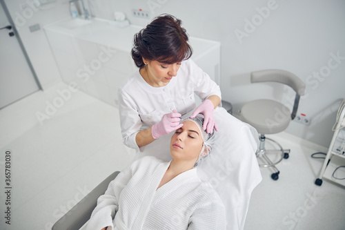 Skin rejuvenation procedure for lovely female client
