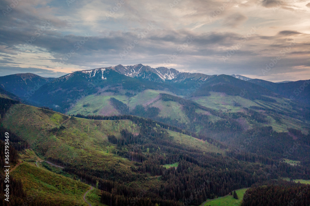 Naklejka premium beautiful landscape with valleys, lakes and rivers in High Tatras