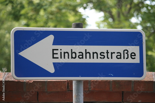 Einbahnstraße - one way photo