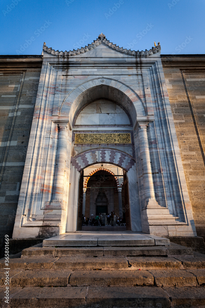 Fototapeta premium the exterior entrance of selimiye mosque (in TR: Selimiye Camii) in Edirne. The door is made up of stone and built 5 centuries ago.