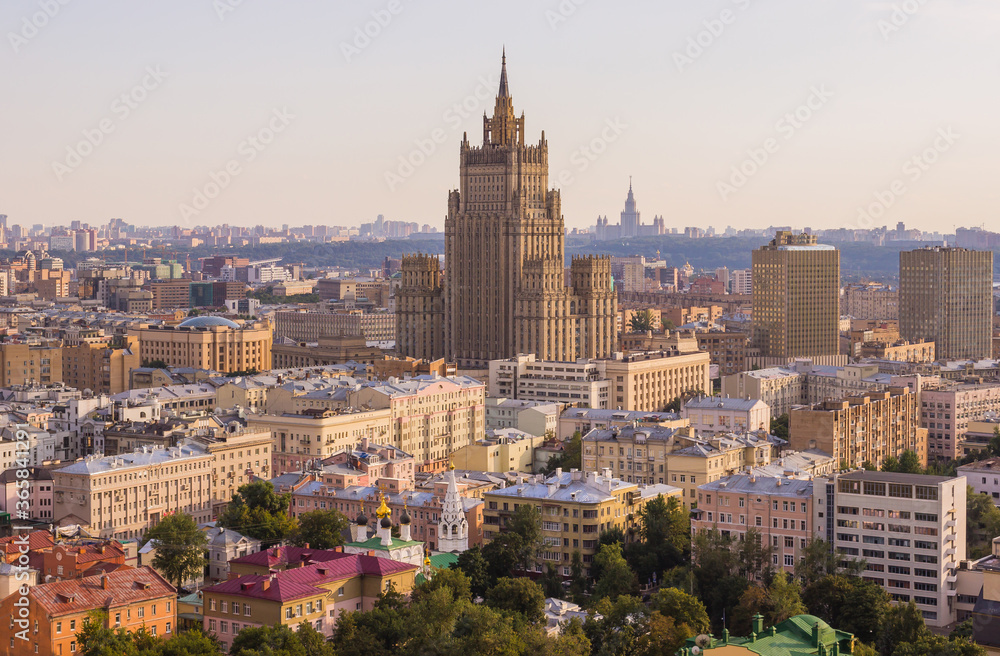 Obraz premium Sunny cityscape of Moscow, capital of Russia, view from the rooftop, Ministry of Foreign Affairs building