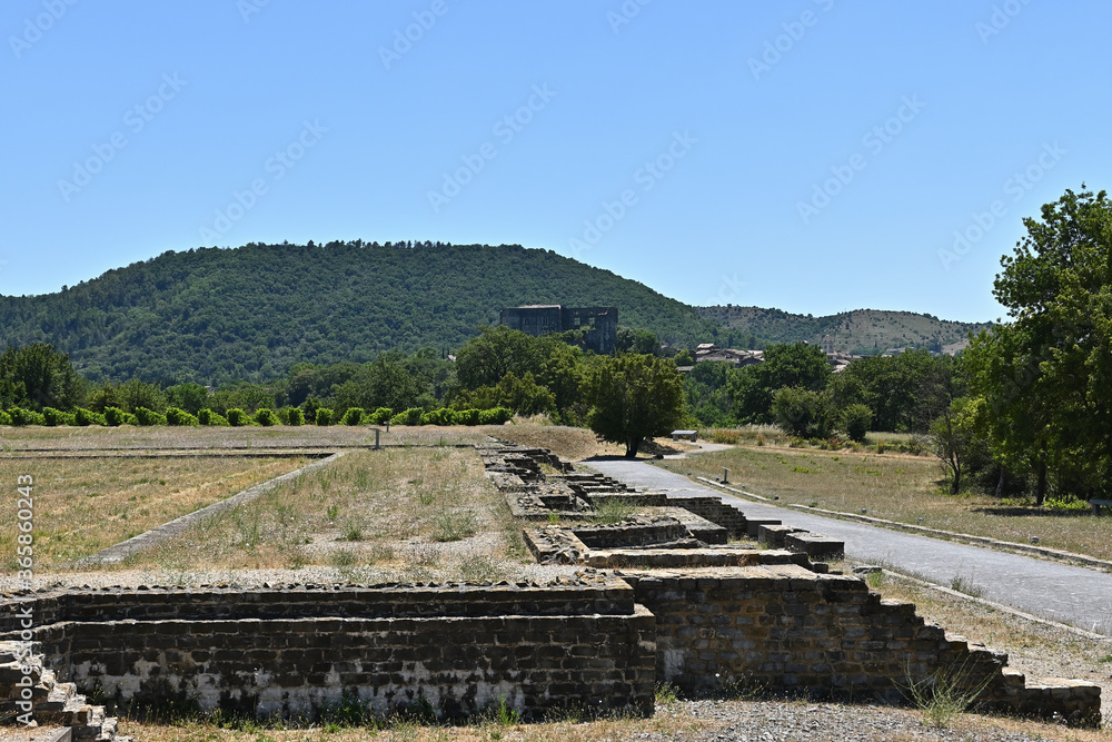 Forum romain d'Alba-la-Romaine