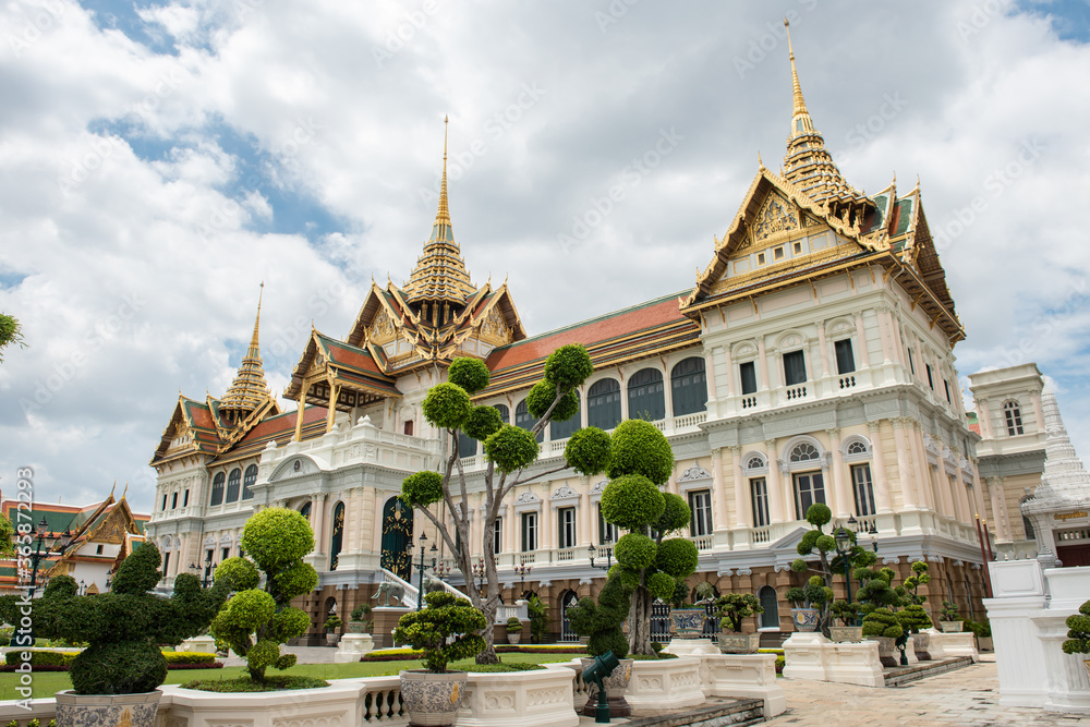 Fototapeta premium Royal palace of Thailand ,located in the same area as Wat Phra Kaew