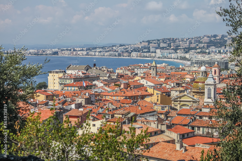 Panoramas sur la baie des anges et le Vieux Nice