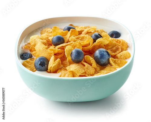 bowl of corn flakes with milk