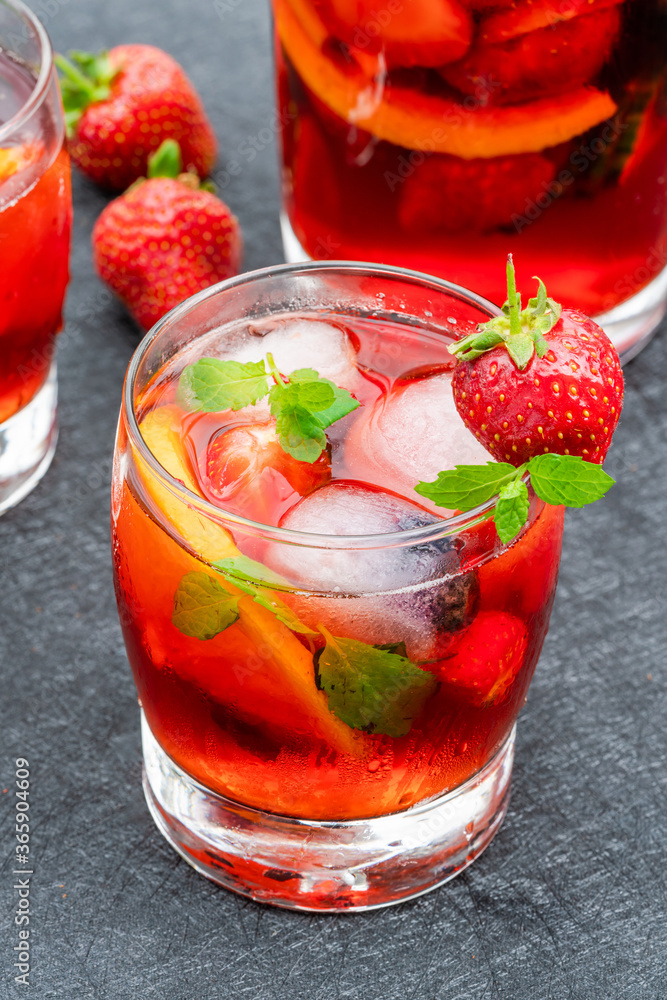 Traditional Pimms cocktail Traditional Pimms cocktail