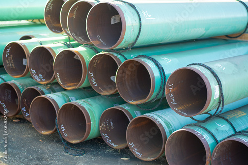 Stacked gas pipeline material