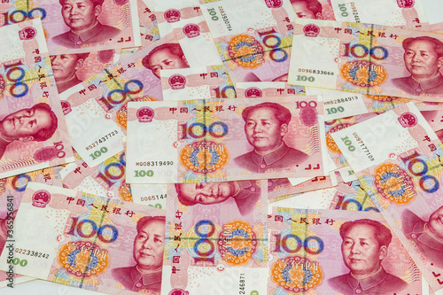 Chinese 100 yuan banknotes photo