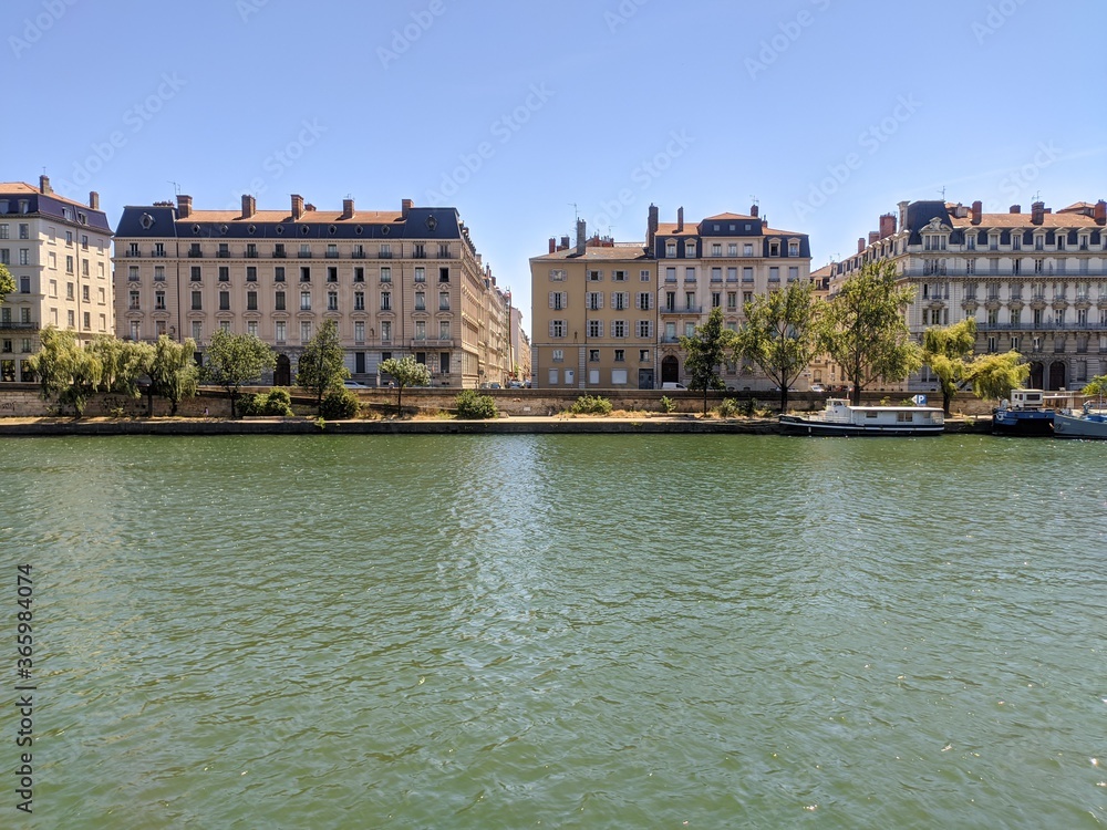 La cité de Lyon, cathédrale et vieux bouchon, parc et ville moderne, Rhône et Saône ,agréable touriste et été 2021 gastronomie française