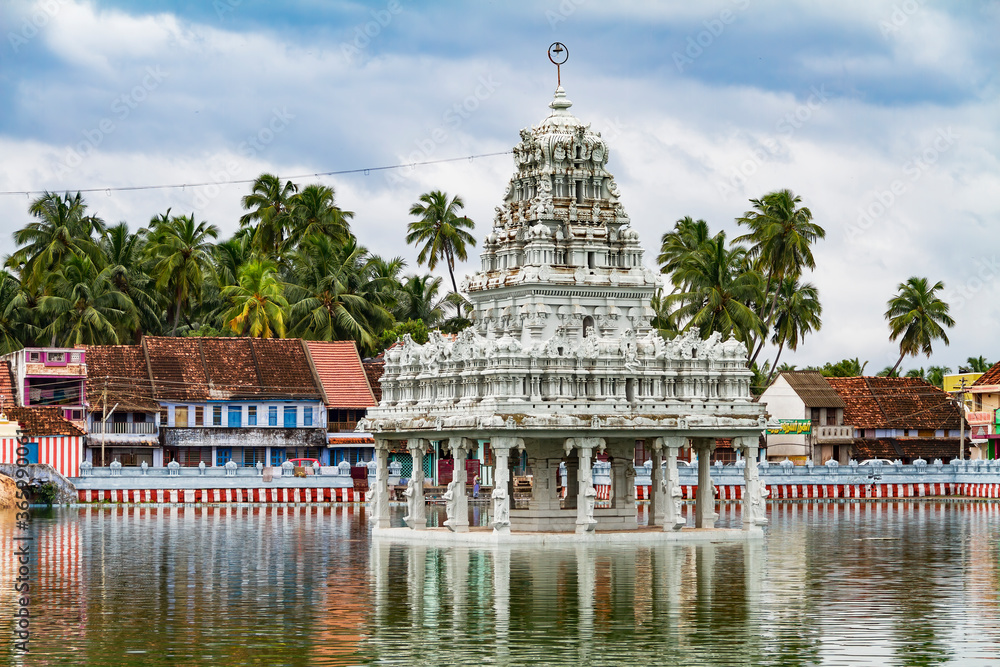 Fototapeta premium Religious Hindu temple in the state of Tamil Nadu,India.