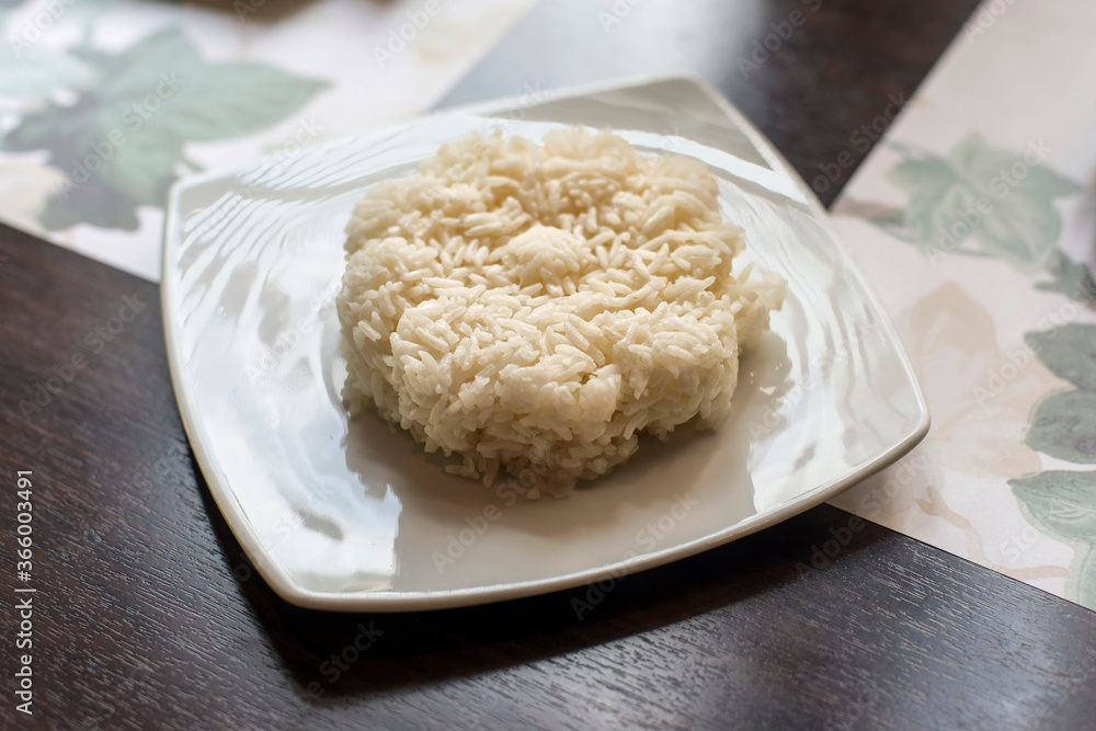 A plate of rice in the shape of a flower