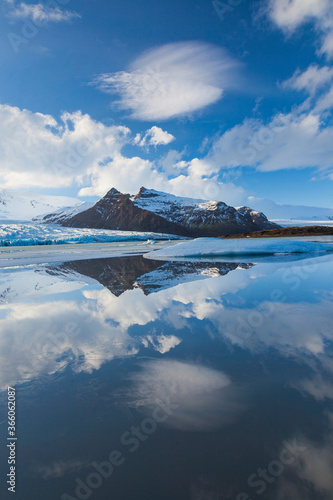 Glacier lagoon near Jokulsarlon, , Southern Iceland, Iceland, Europe