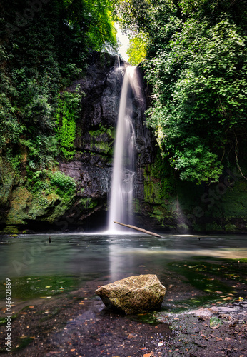 cascate del picchio di nepi  lunga esposizione