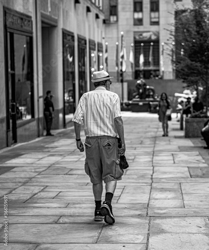 walking in the city © JuanPablo