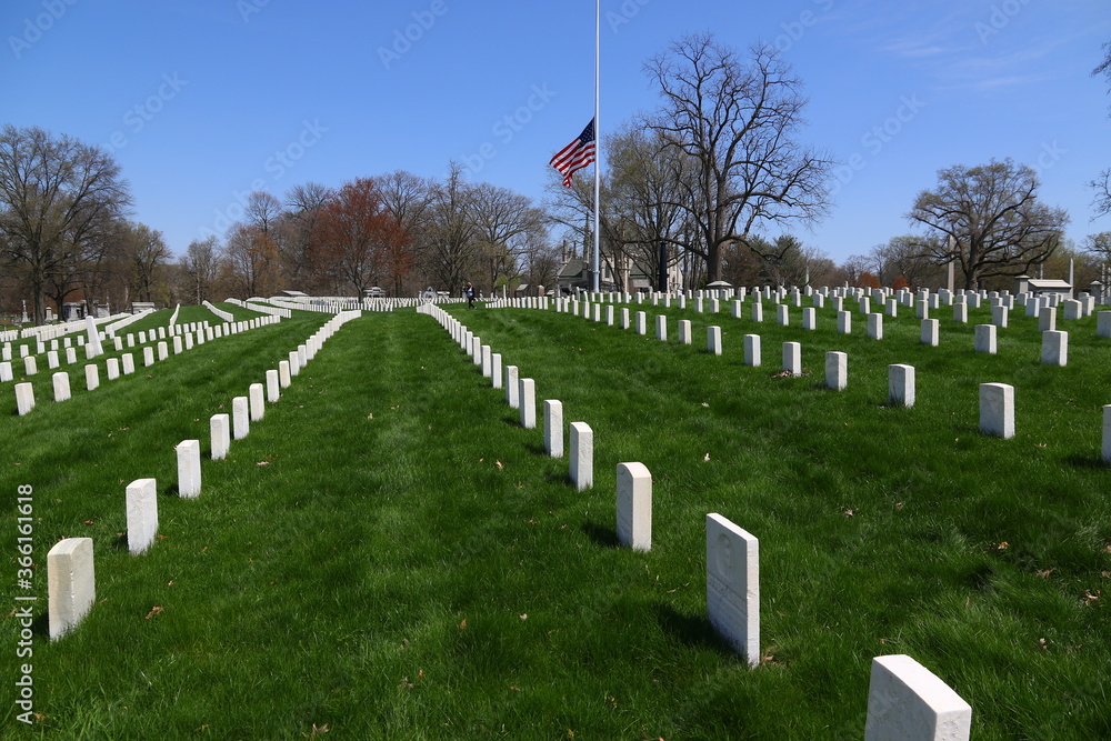 Crown Hill Cemetery Indianapolis military burial grounds