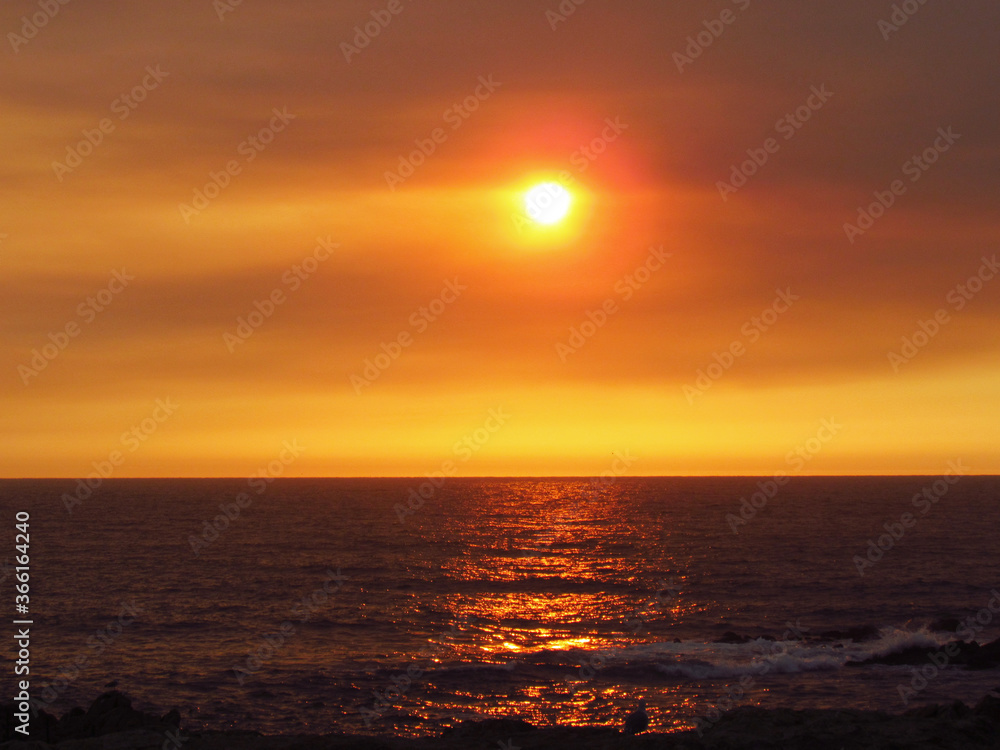 Pôr do sol em Piscinas de Marés de Leça da Palmeira em Portugal