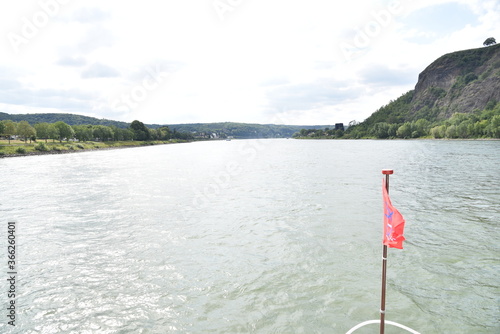Rheinschifffahrt © R+R