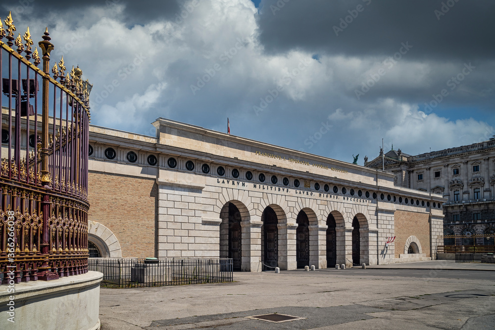 Fototapeta premium Heldentor Wien