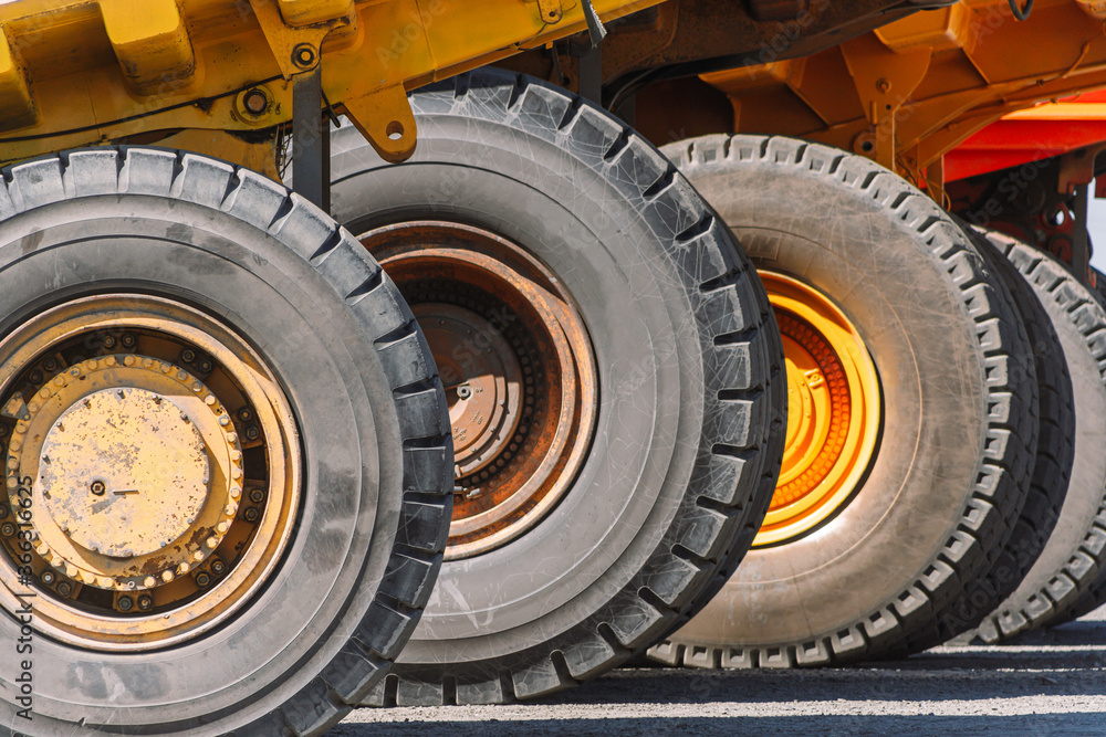 large dump truck wheels Mining, quarry equipment large dump truck wheels Mining, quarry equipment