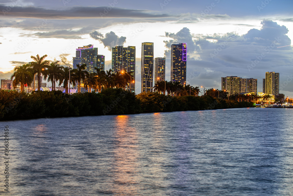 Fototapeta premium Miami skyline at night - panoramic image. Miami.