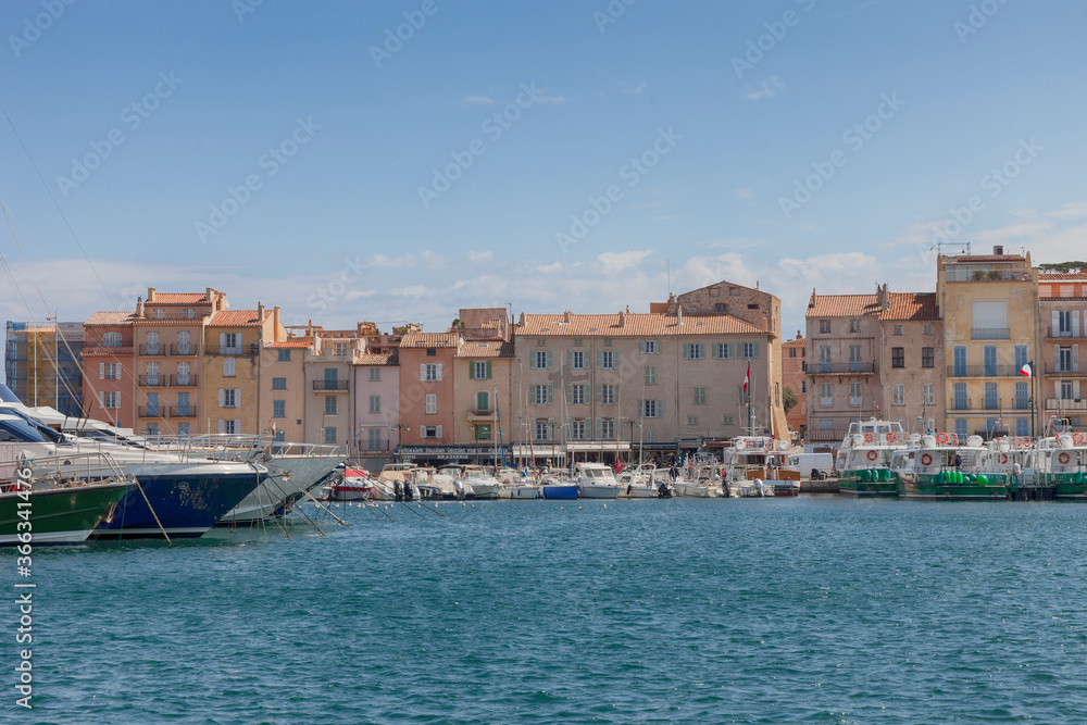 Harbor of Saint-Tropez with luxury yachts – Saint-Tropez, Cote d’Azur, France