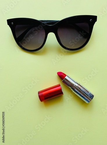 red lipstick and glasses