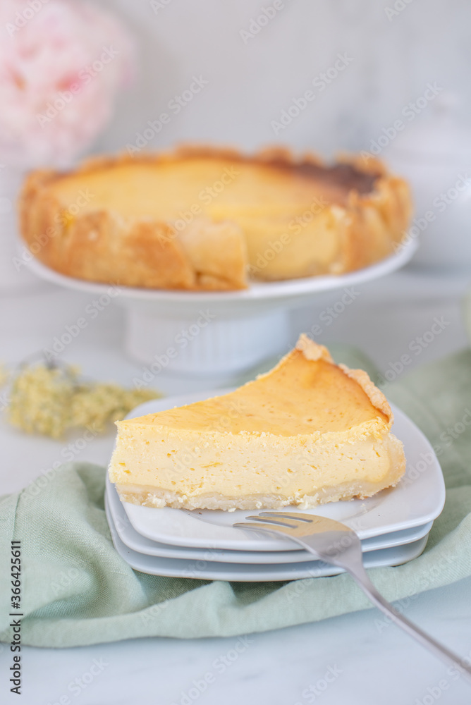 sweet home made vanilla cheesecake with elderflower sweet home made vanilla cheesecake with elderflower