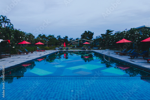Swimming pool in the morning © shooting88
