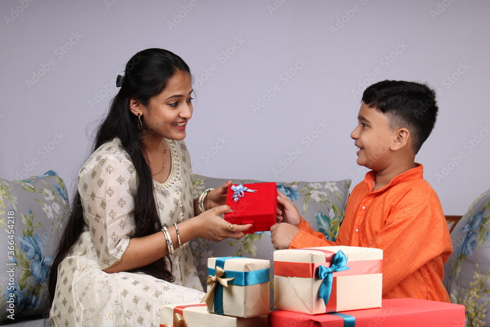 Older Brother And Little Sister Sitting With Gift In Christmas Living Room,  Christmas Room, Christmas Family, Christmas Fireplace PNG Transparent Image  and Clipart for Free Download