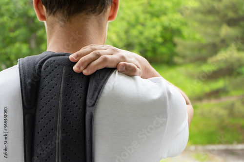 Cuadro en lienzo Orthopedic corset on the man body, back brace