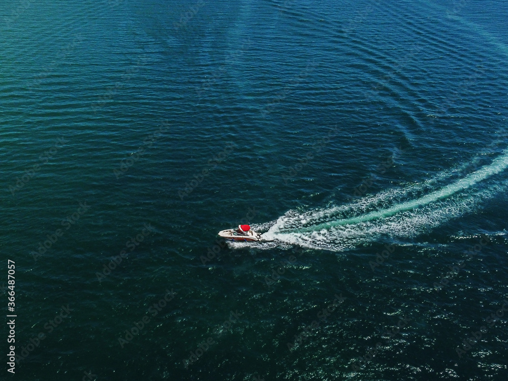 Naklejka premium Riding on water